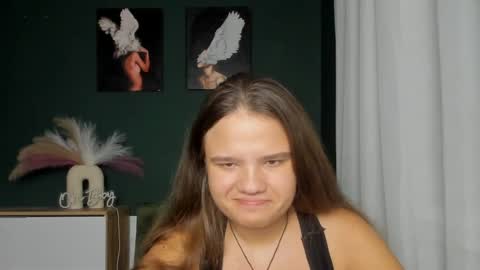 adelecruzz online show from 07-03-26, 12:11