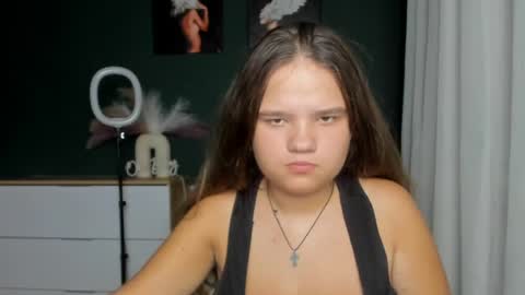 adelecruzz online show from 07-05-26, 12:12