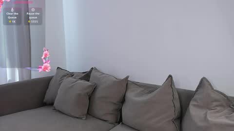 adelexx_zll online show from 06-05-26, 06:52