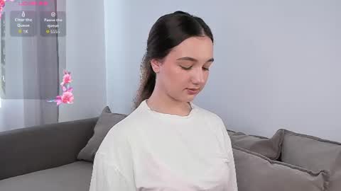 adelexx_zll online show from 06-12-26, 04:55