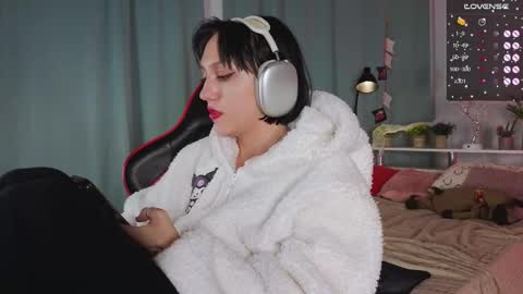 miss Ada online show from 10-18-25, 06:19