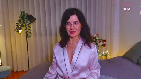 Im Adelina . See you.... online show from 07-26-26, 09:32