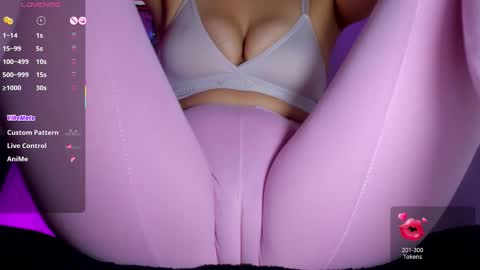 adelinaconte1 online show from 01-07-26, 01:02