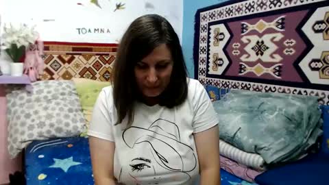 Snapshot of adelineblueeyes chatting on 10-16-25, 06:03 Larisa online show from 10-16-25, 06:03
