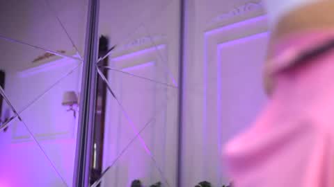 Snapshot of adelineking chatting on 03-02-25, 03:13 Ade online show from 03-02-25, 03:13