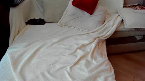 Amy online show from 03-24-26, 09:03