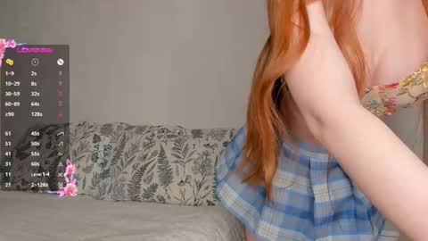 Snapshot of adelins_peach chatting on 11-06-25, 11:00 adelins_peach online show from 11-06-25, 11:00