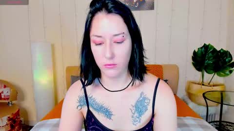 Adel online show from 09-15-25, 02:55