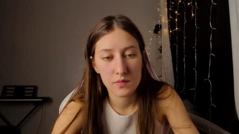 Adell online show from 01-10-25, 10:36