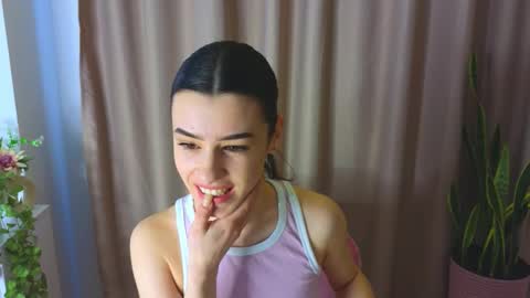 Adellyy online show from 03-17-26, 10:51