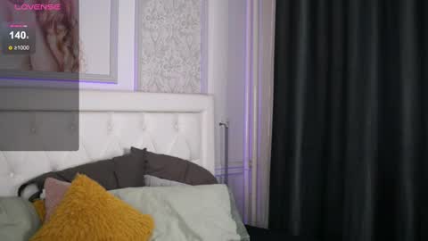 Adelyn online show from 02-04-25, 07:07