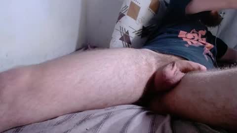 Snapshot of adeodio6 chatting on 09-19-25, 04:14 Ade online show from 09-19-25, 04:14