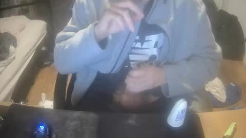 Snapshot of adertitsoff69 chatting on 02-07-26, 02:37 adertitsoff69 online show from 02-07-26, 02:37