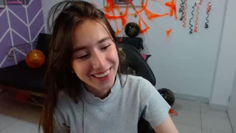 Adhara online show from 10-27-25, 01:04