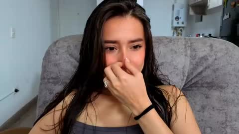 Snapshot of adhara_kitten chatting on 05-25-26, 01:50 Adhara online show from 05-25-26, 01:50