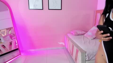 ADHARA online show from 10-31-25, 01:45