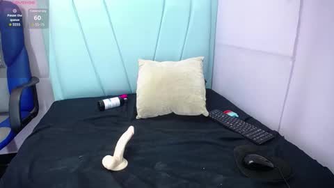 Snapshot of adharaebony chatting on 11-13-25, 12:42 Adhara online show from 11-13-25, 12:42