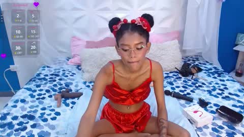 adisson_petite1 online show from 02-27-26, 06:08