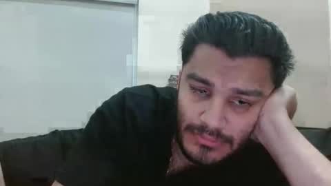 Snapshot of adit56665 chatting on 05-14-26, 01:56 adit56665 online show from 05-14-26, 01:56