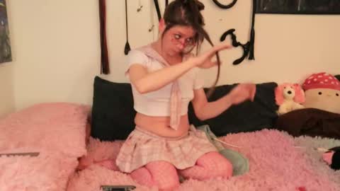 Snapshot of aditzytgirl chatting on 03-20-26, 10:25 A Ditzy TGirl aka Lizzy online show from 03-20-26, 10:25