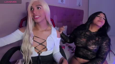 adonis_hot_xx online show from 10-17-25, 11:51