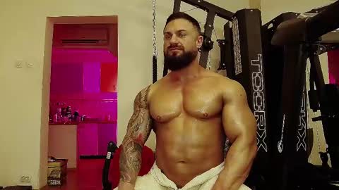 Adonis online show from 02-28-25, 10:39