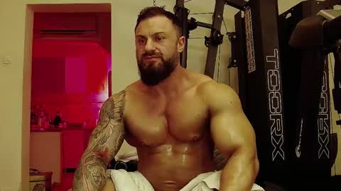 Adonis online show from 03-11-25, 10:20