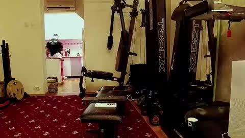 Adonis online show from 10-19-25, 09:04