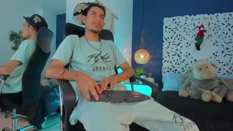 Snapshot of adonis_wb chatting on 11-19-25, 02:11 adonis_wb online show from 11-19-25, 02:11