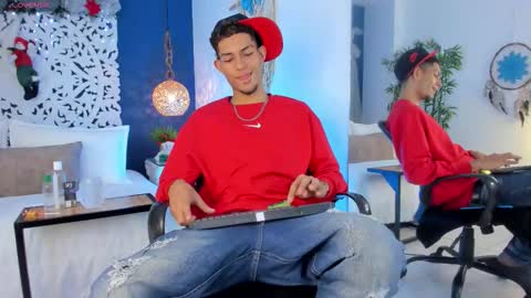 Snapshot of adonis_wb chatting on 12-16-25, 04:06 adonis_wb online show from 12-16-25, 04:06