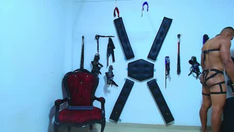 adonisdios online show from 11-03-25, 11:48