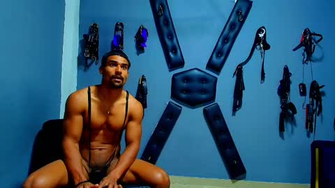 Snapshot of adonisdios chatting on 05-18-26, 02:34 adonisdios online show from 05-18-26, 02:34