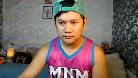 adorableasianboy online show from 05-27-26, 09:50
