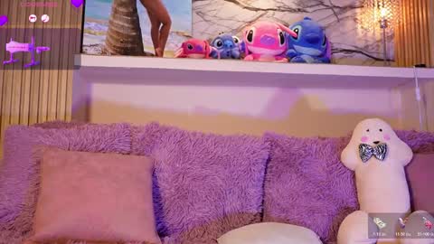 Adri crof online show from 01-07-26, 03:42