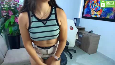 Snapshot of adri_miller chatting on 11-21-25, 12:59 adri miller online show from 11-21-25, 12:59