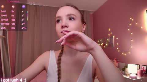 Eva online show from 12-15-25, 07:34