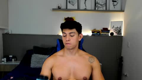 Adrian del Mar online show from 05-20-26, 01:56