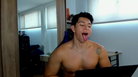 Adrian del Mar online show from 05-24-26, 09:31