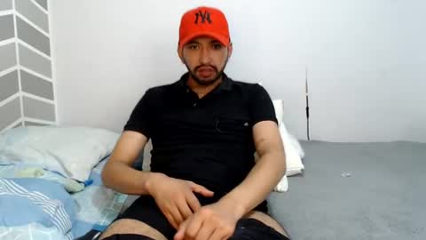 Snapshot of adrian_falcon chatting on 06-13-26, 05:49 Adrian Falcon online show from 06-13-26, 05:49