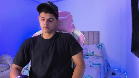 ADRIAN online show from 04-04-26, 06:49