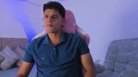 ADRIAN online show from 05-19-26, 06:58
