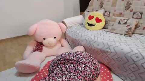 adriana online show from 04-12-26, 10:20