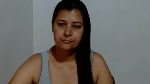 Adriana milf online show from 11-21-25, 04:00