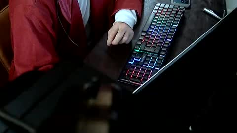 Adrian online show from 06-09-26, 03:18