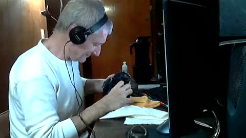 Adrian online show from 06-12-26, 01:48