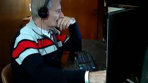 Adrian online show from 07-05-26, 05:14