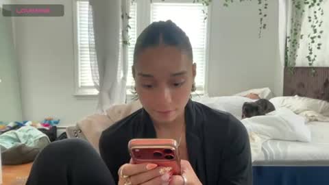 Snapshot of adriannarodriguez chatting on 07-23-26, 05:22 Adrianna online show from 07-23-26, 05:22