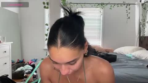 Snapshot of adriannarodriguez chatting on 07-24-26, 08:18 Adrianna online show from 07-24-26, 08:18