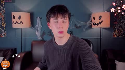 Snapshot of adrianoaubert chatting on 11-09-25, 03:16 adrianoaubert online show from 11-09-25, 03:16