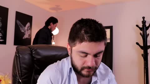 Snapshot of adrianwilliams_ chatting on 01-28-25, 11:28 Adrian Williams online show from 01-28-25, 11:28